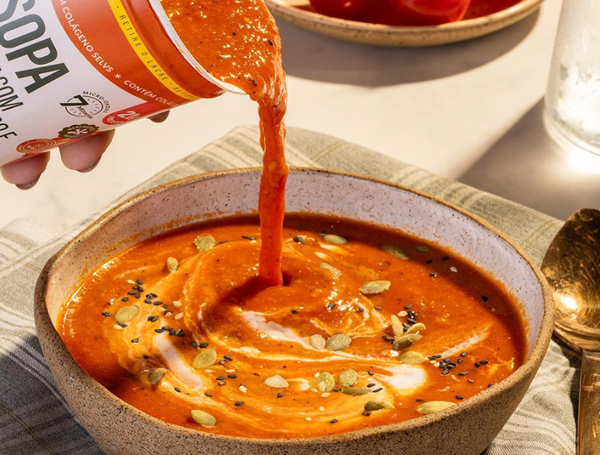 SOPA DE TOMATE COM IOGURTE GREGO E GRANOLA 400G GREEN TABLE