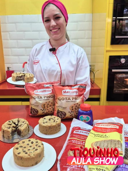 Torta Cookie Recheada com Creme de Avelã