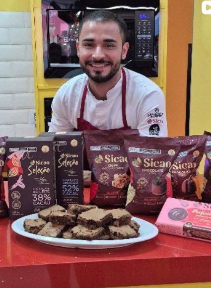 Brownie Com Nozes e Chocolate